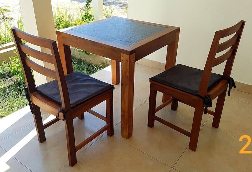 هتل Maison Charrette