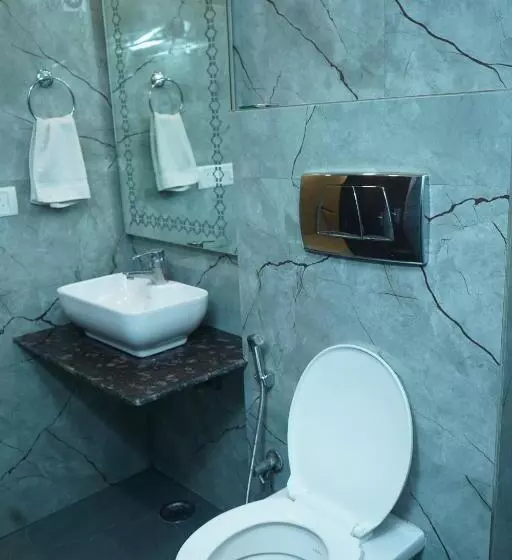 ホテル O Delhi, Near Metro Station Karol Bagh