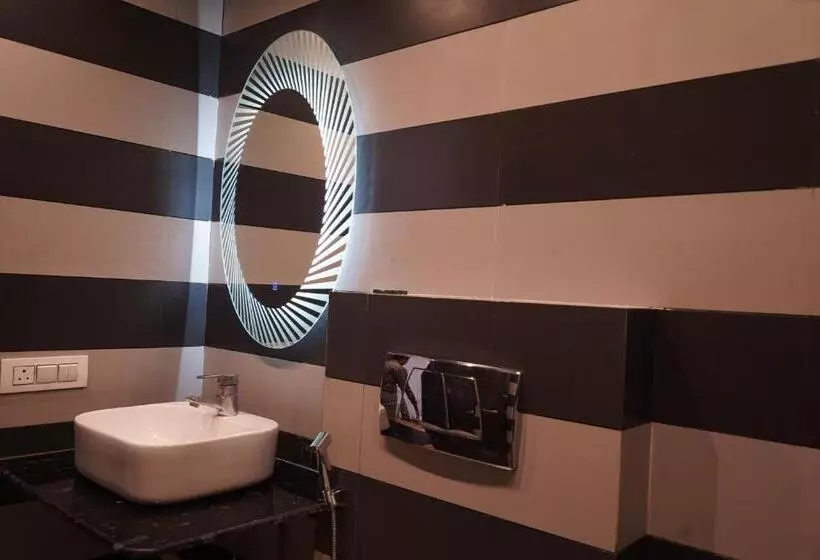 ホテル O Delhi, Near Metro Station Karol Bagh