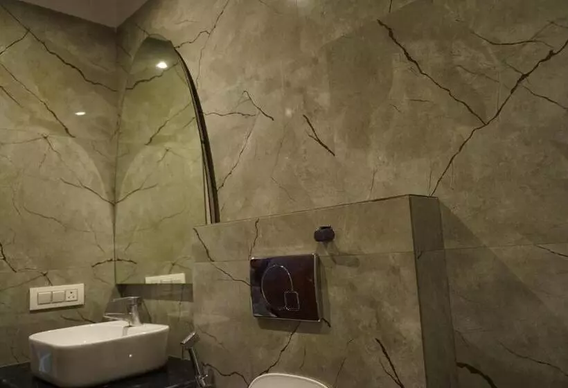 ホテル O Delhi, Near Metro Station Karol Bagh