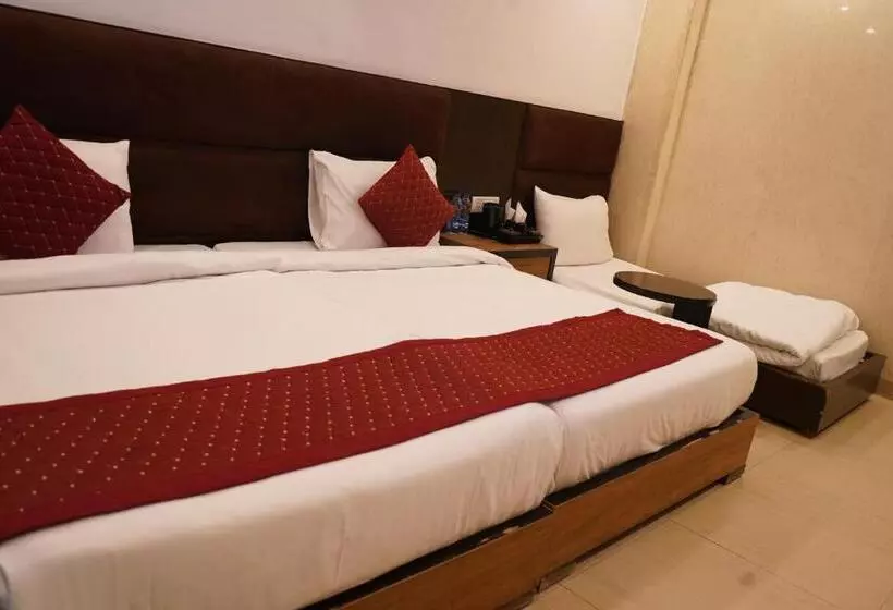 ホテル O Delhi, Near Metro Station Karol Bagh