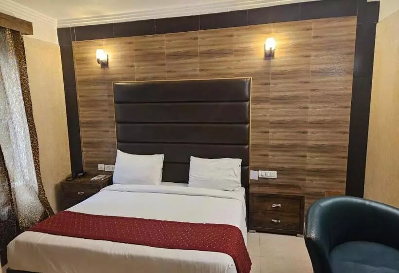 ホテル O Delhi, Near Metro Station Karol Bagh
