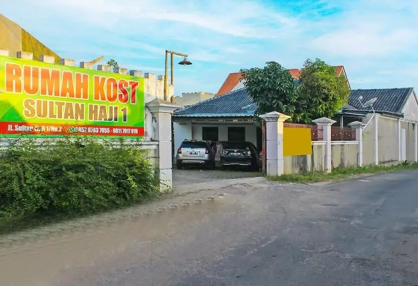 هتل Penginapan Sultan Haji 1 By Oyo