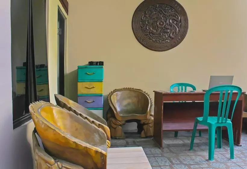 هتل Penginapan Sultan Haji 1 By Oyo