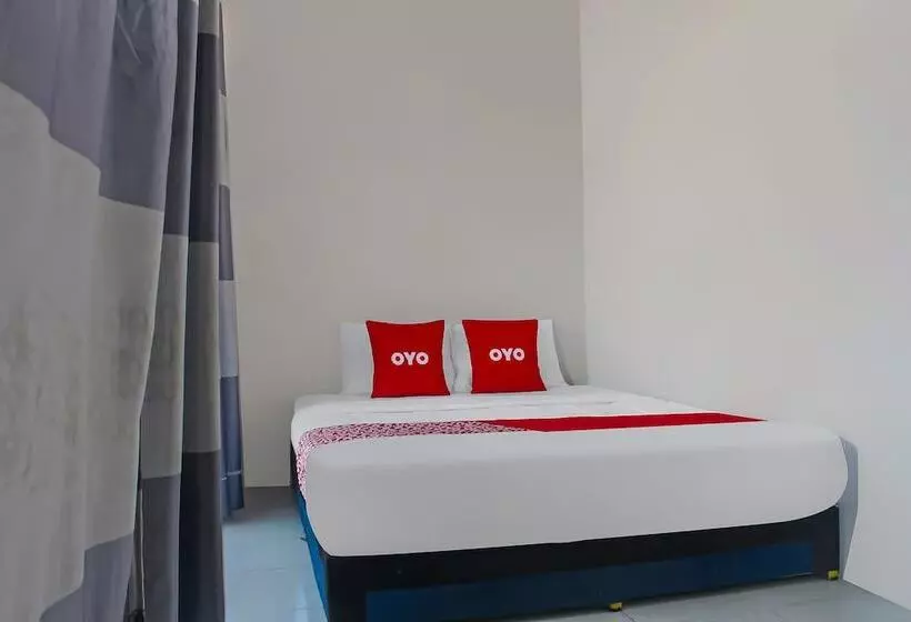 هتل Penginapan Sultan Haji 1 By Oyo