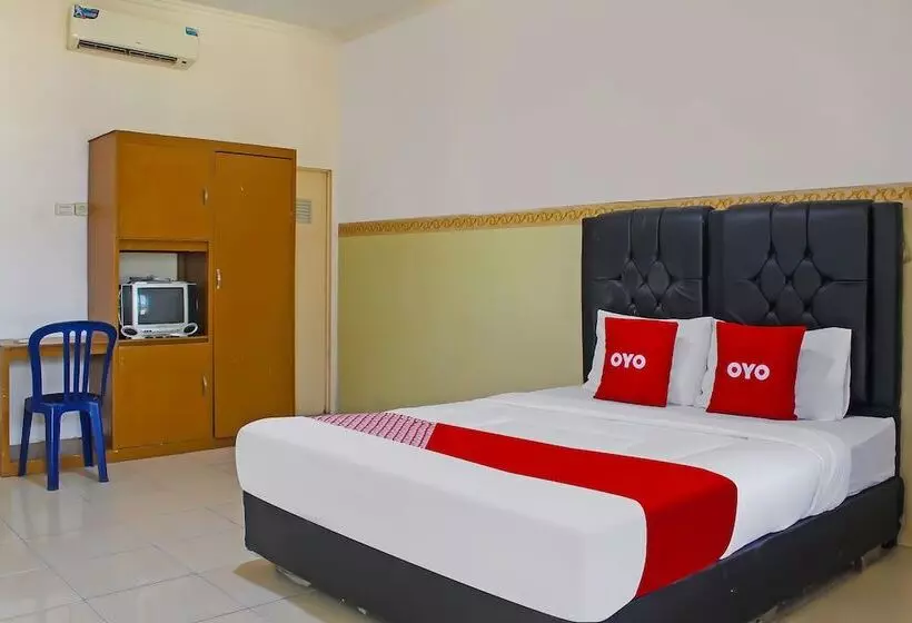 هتل Penginapan Sultan Haji 1 By Oyo