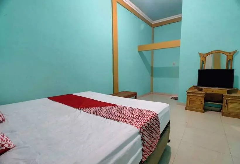 ホテル Rania Kost Simpang Rimbo By Oyo