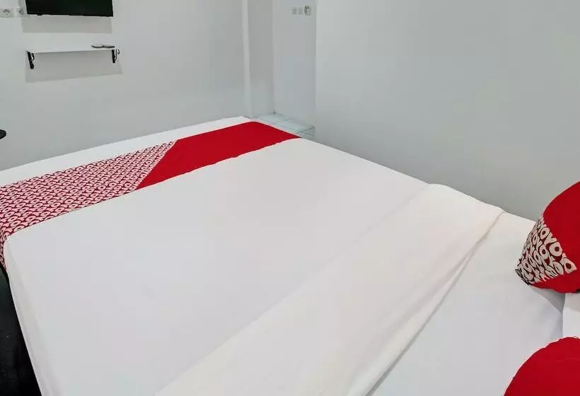 Hotelli Sirih Gading Family Guest House By Oyo