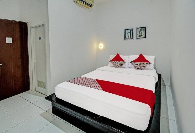 ホテル Sirih Gading Family Guest House By Oyo
