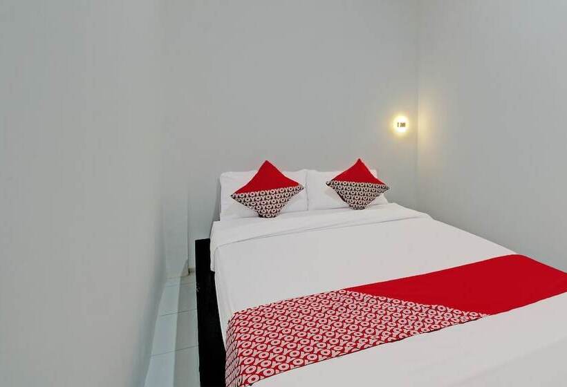 ホテル Sirih Gading Family Guest House By Oyo