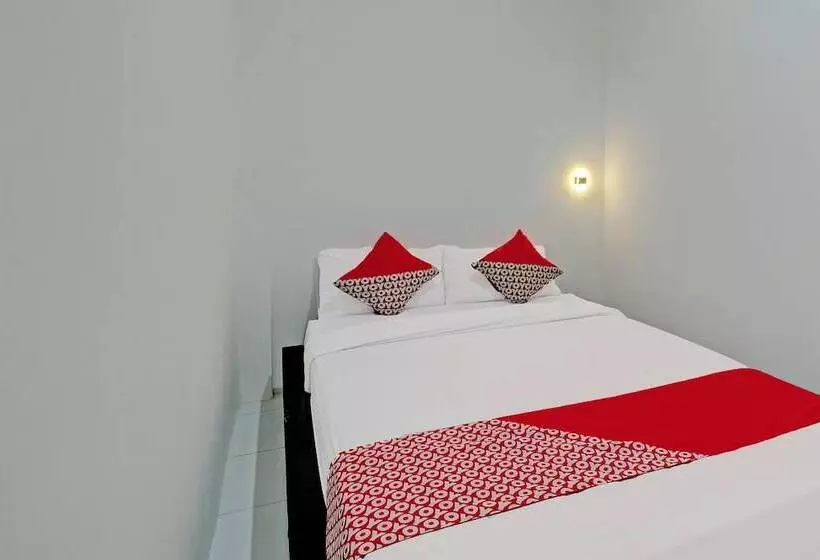 Hotelli Sirih Gading Family Guest House By Oyo