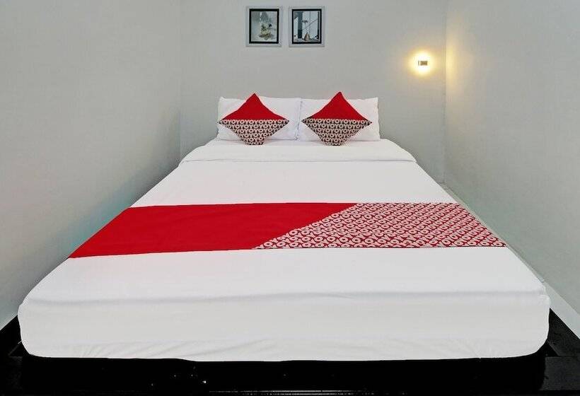 ホテル Sirih Gading Family Guest House By Oyo