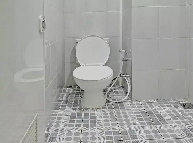 Hotelli Sirih Gading Family Guest House By Oyo