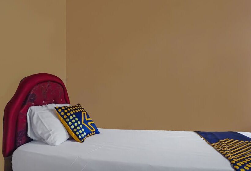 Szálloda Spot On 92212 Penginapan Berkah Mandiri Syariah