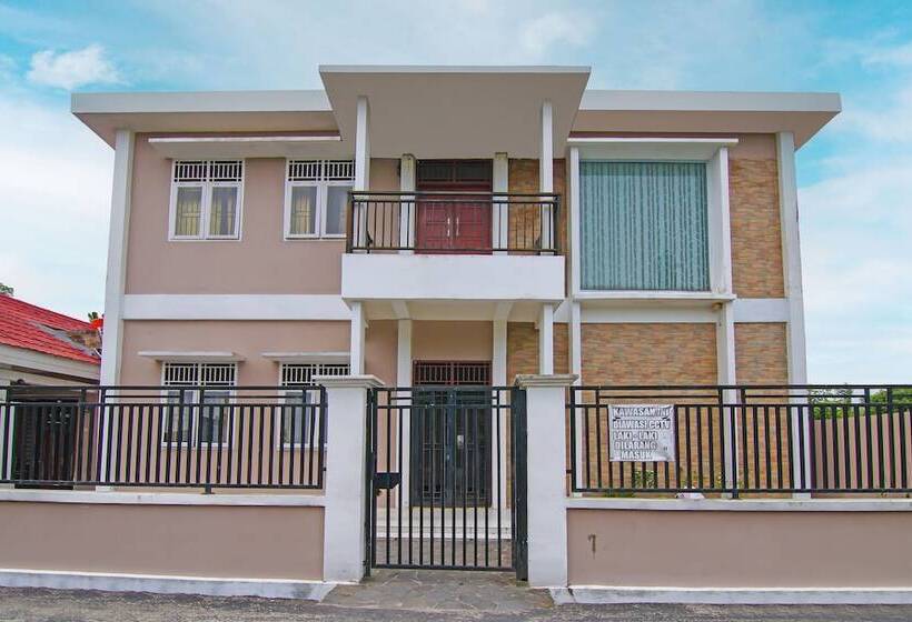 בית מלון כפרי Spot On 92448 Pondok Melati Syariah