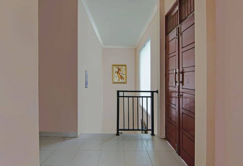 בית מלון כפרי Spot On 92448 Pondok Melati Syariah