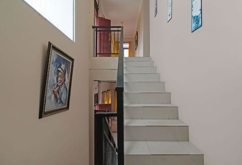 בית מלון כפרי Spot On 92448 Pondok Melati Syariah