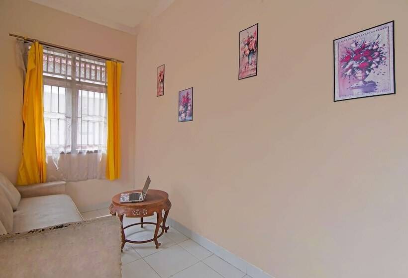 בית מלון כפרי Spot On 92448 Pondok Melati Syariah