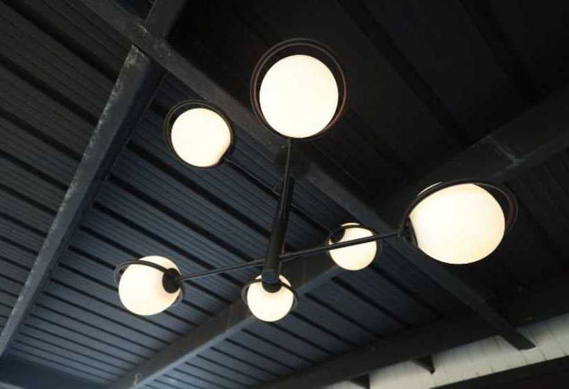 هتل The Good Vibes House