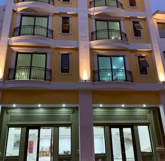 هتل Tuần Châu Hqt