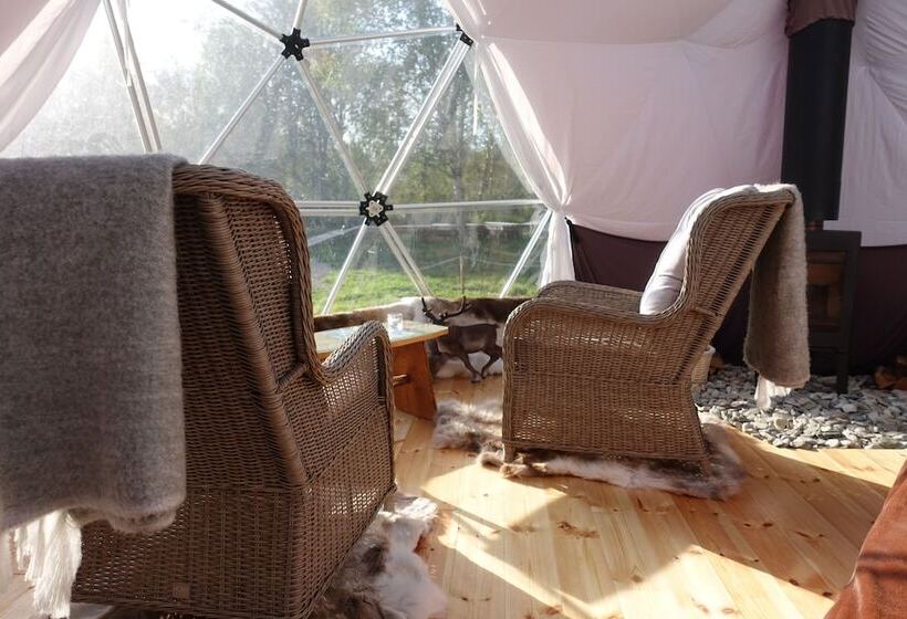 فندق Wild Caribou Dome