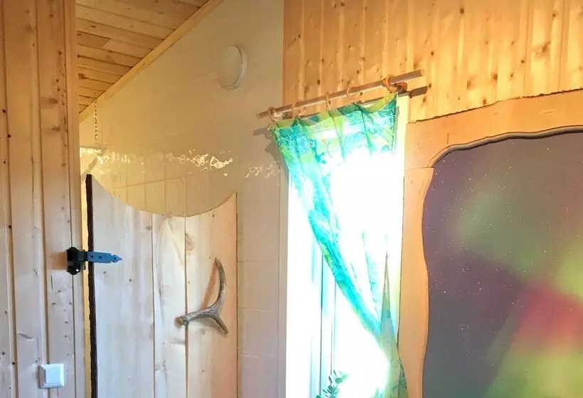 ホテル Wild Caribou Dome