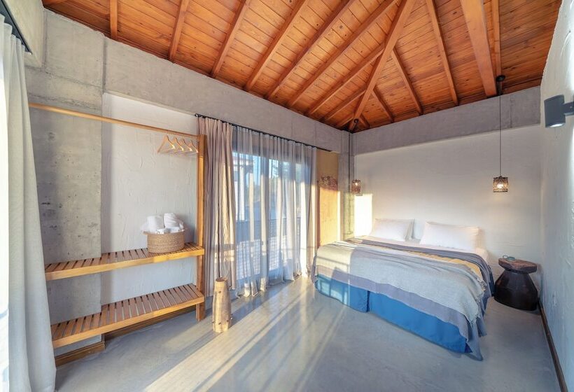 Kikonia Art & Suites