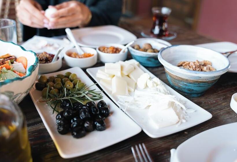 Kikonia Art & Suites