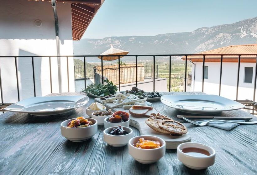 Kikonia Art & Suites