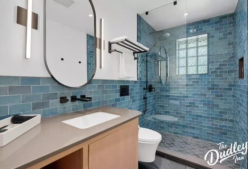 Motelli The Dudley Inn