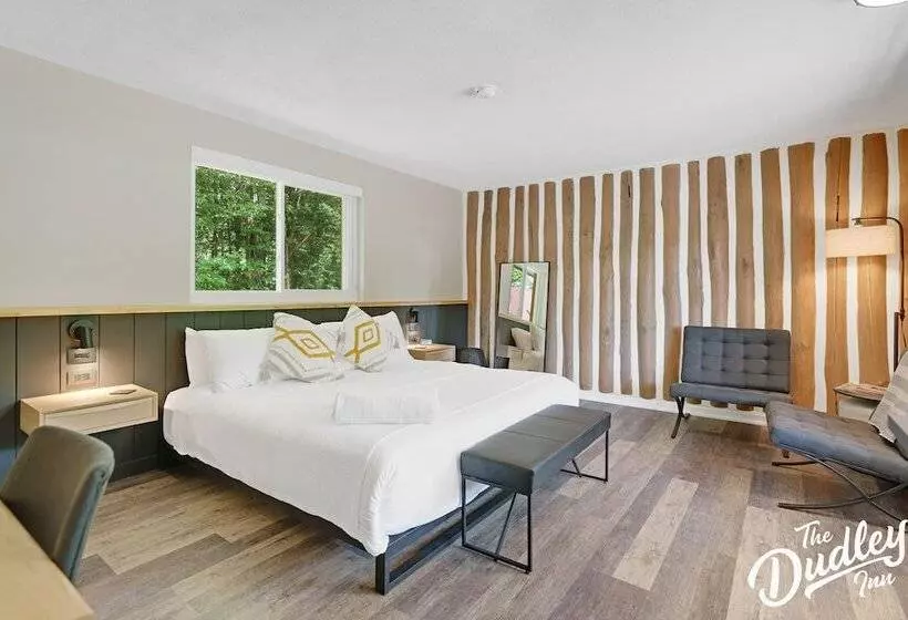 Motelli The Dudley Inn