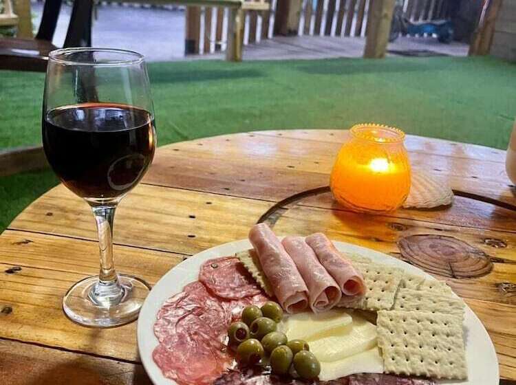 بنسيون Casajuan