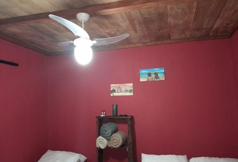 פנסיון Chalés Guigó