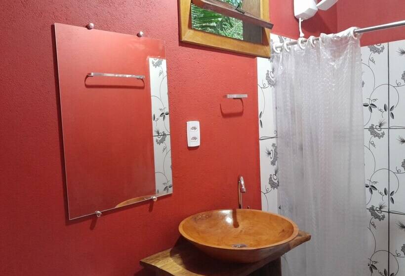 פנסיון Chalés Guigó