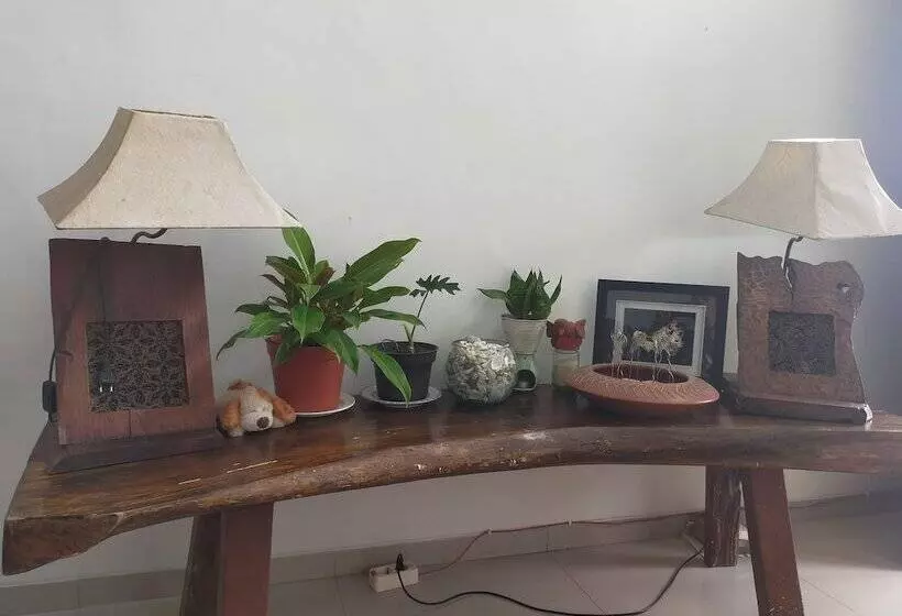 Majatalo Emerald Family Guesthouse