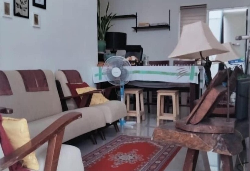 Panzió Emerald Family Guesthouse