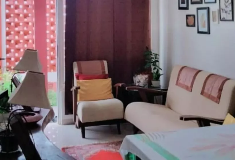 Majatalo Emerald Family Guesthouse
