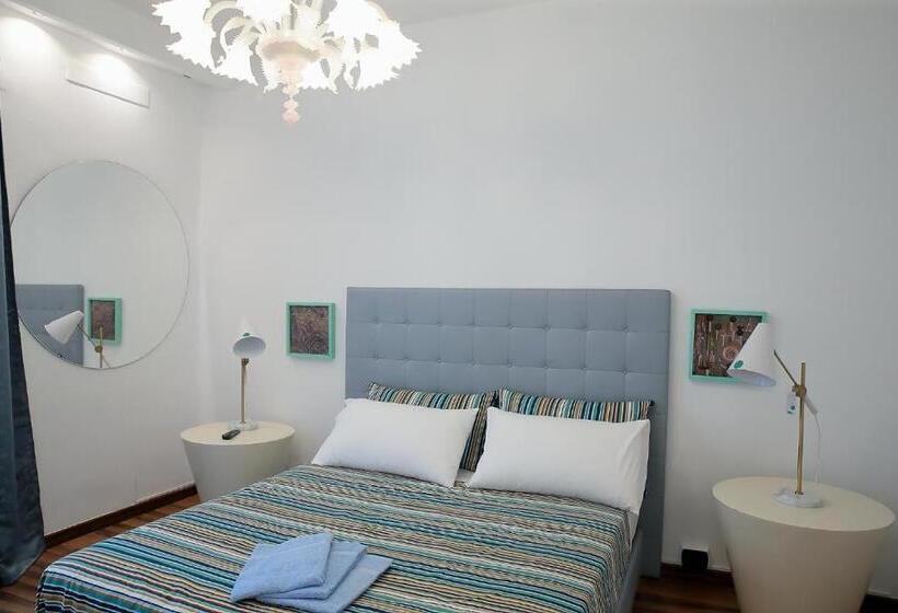 پانسیون L.t. Savoia Palace & Cavour C.l