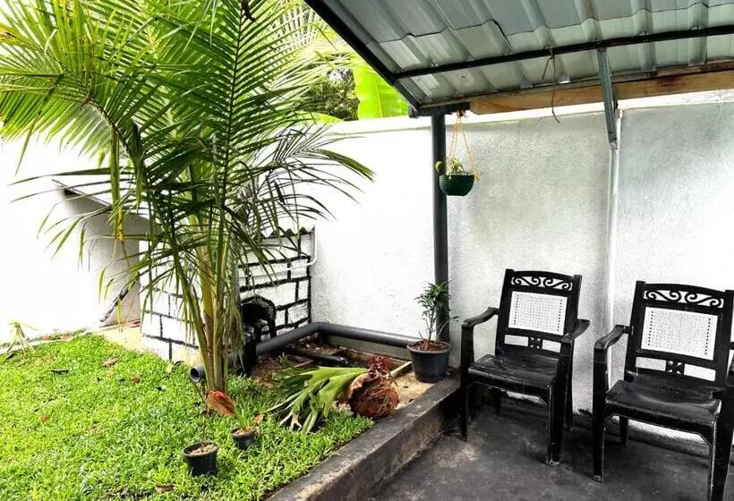 پانسیون Mango Tree House Mirissa