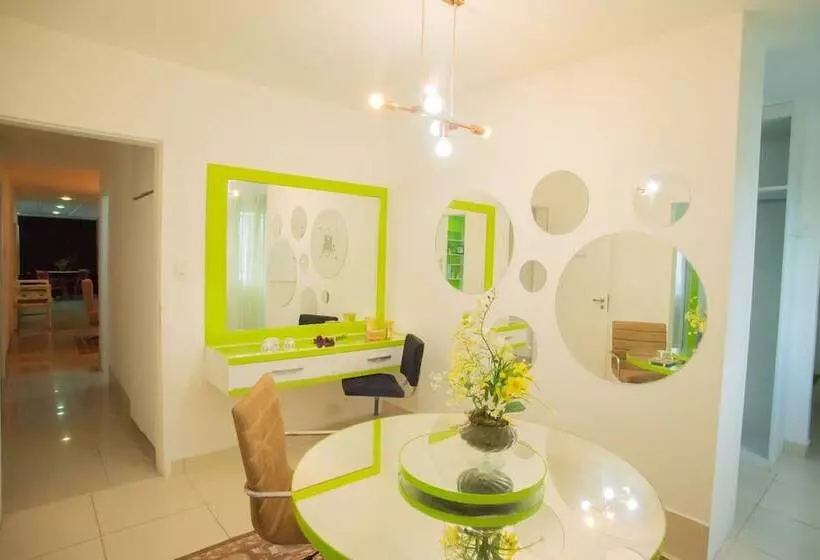 پانسیون Maria's Home Guest House