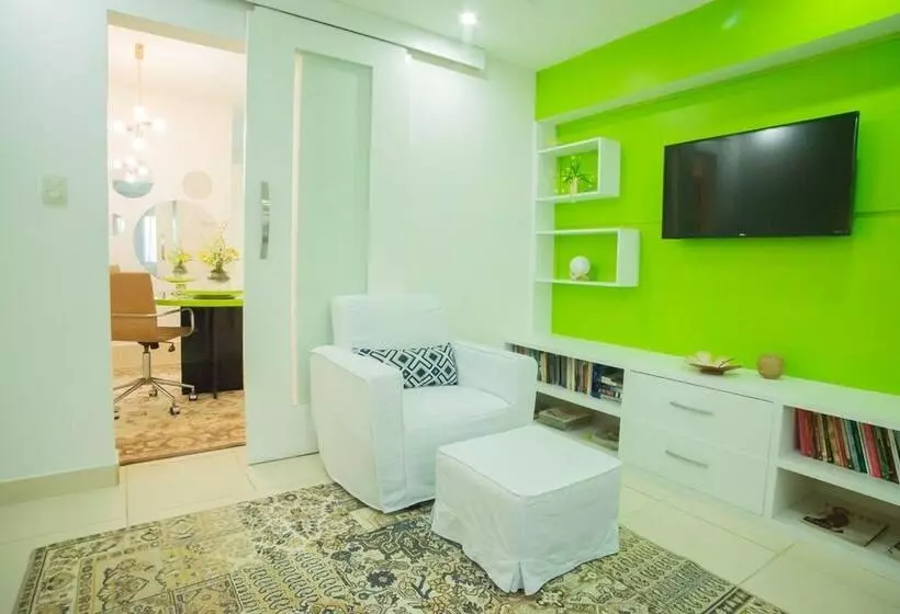 پانسیون Maria's Home Guest House