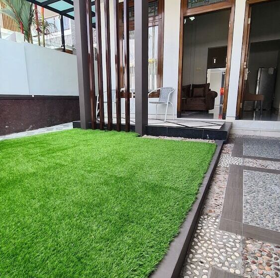 پانسیون Oemah Wisata Ringinsari