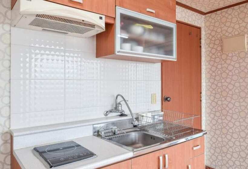 Taean Hakampo Hakampo Pension