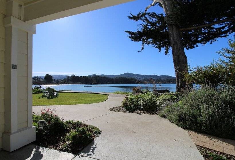 Отель Back Bay Inn