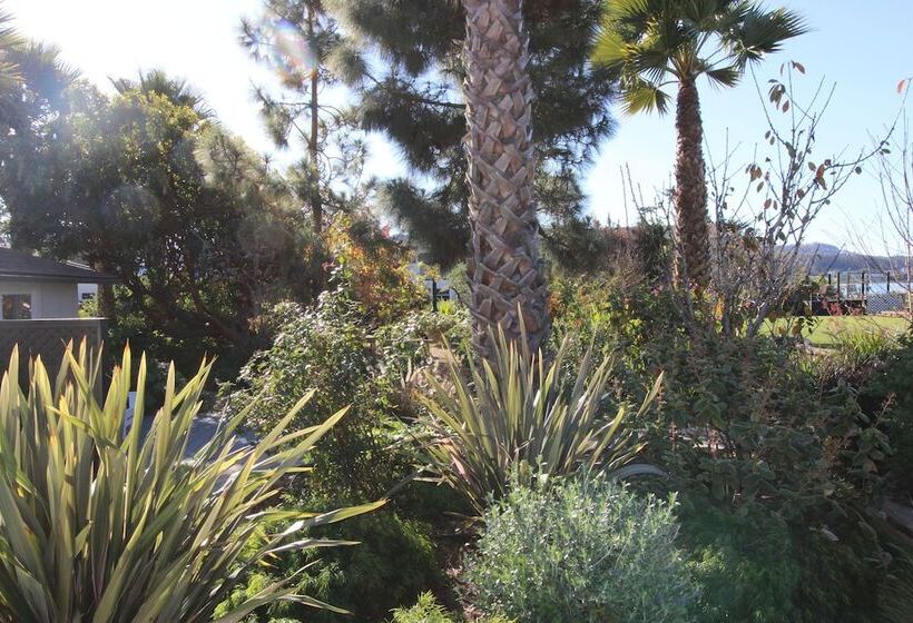 Отель Back Bay Inn