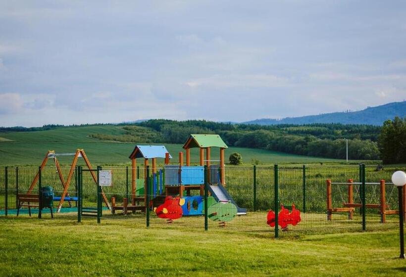 酒店 Biała Akacja Resort & Business