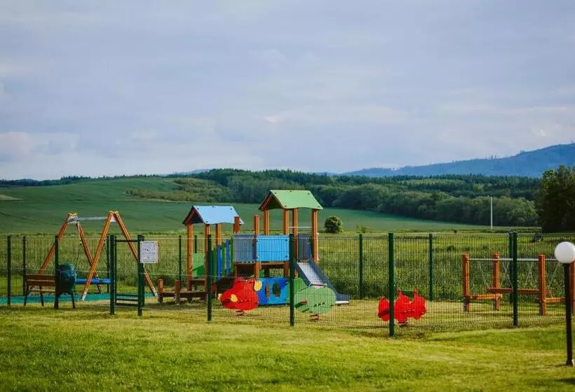 ホテル Biała Akacja Resort & Business