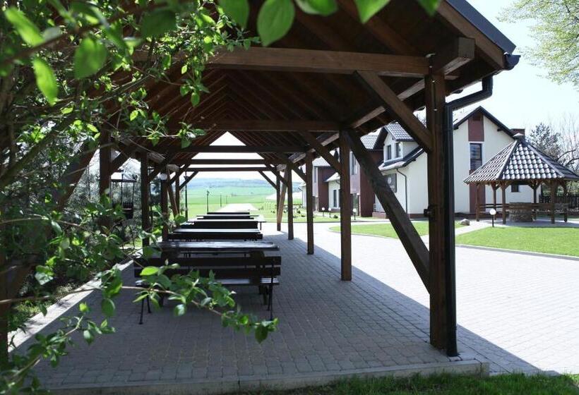 酒店 Biała Akacja Resort & Business