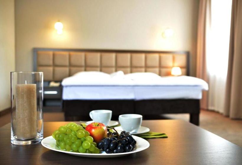 酒店 Dwór Spalice Spa Residence & Restaurant Lawendowa Restauracja