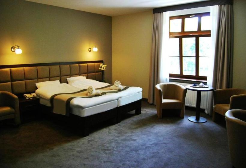 酒店 Dwór Spalice Spa Residence & Restaurant Lawendowa Restauracja